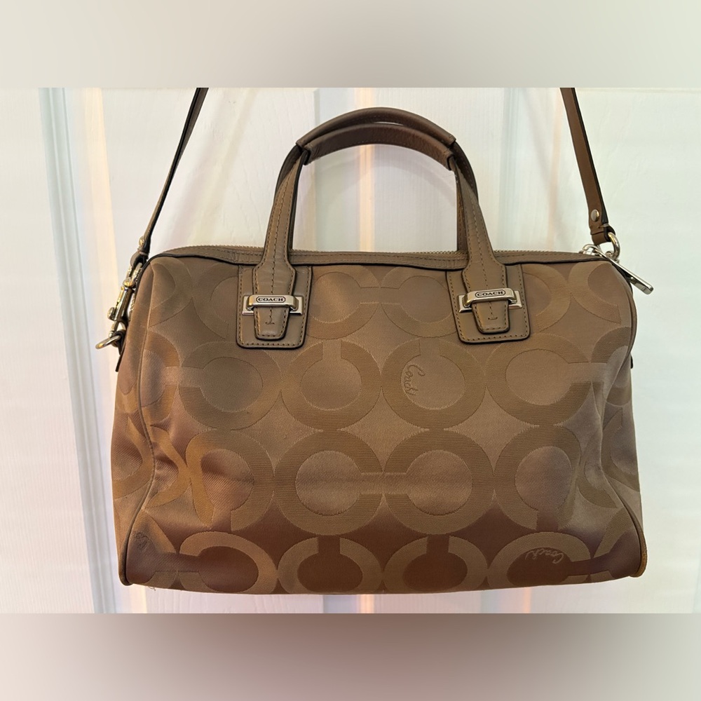 EUC Coach Signature Jacquard Satchel Tan Beige - Picture 7 of 13